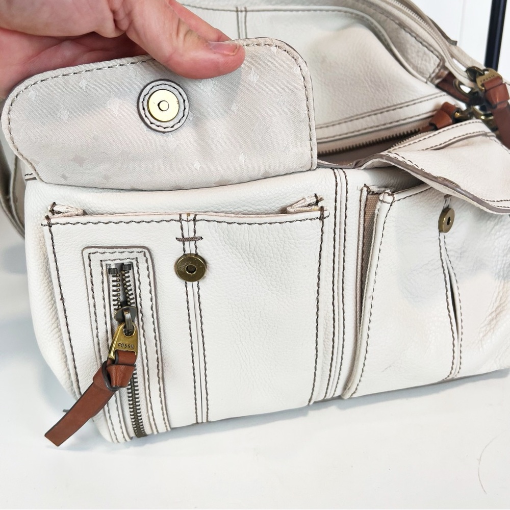 Vintage Fossil Crossbody White Textured Leather Multi Pocket Adjustable Strap - Picture 10 of 15